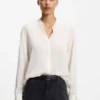 Regular-fit blouse in sandwashed silk