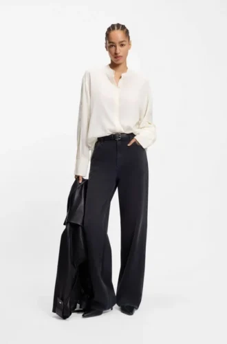 Regular-fit blouse in sandwashed silk