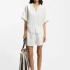 Regular-fit blouse with rolled cuffs