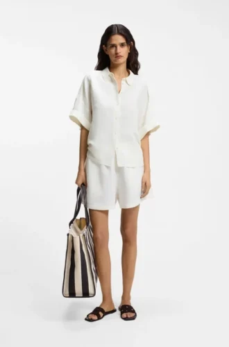 Regular-fit blouse with rolled cuffs