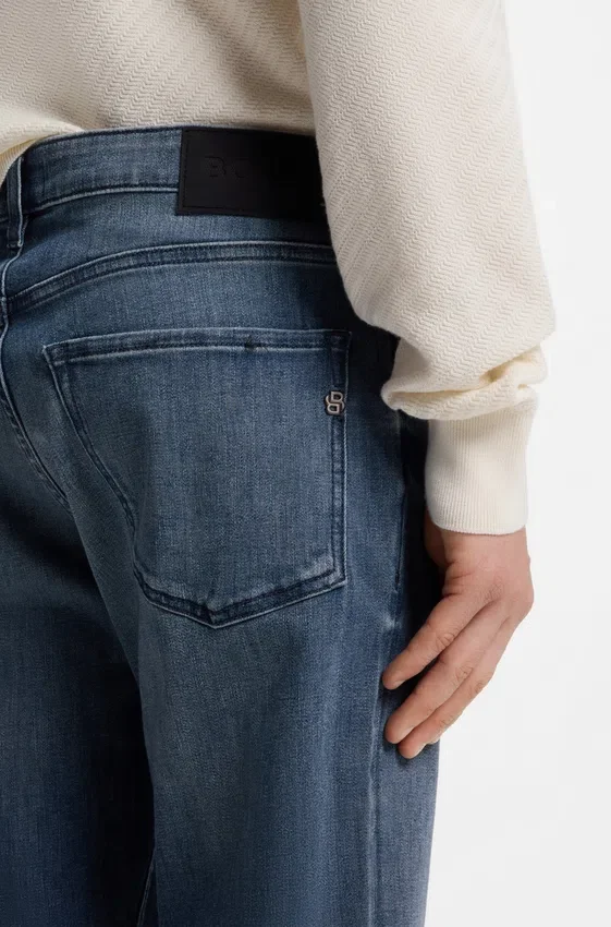 Regular-fit jeans in stretch denim Regular-fit jeans in stretch denim