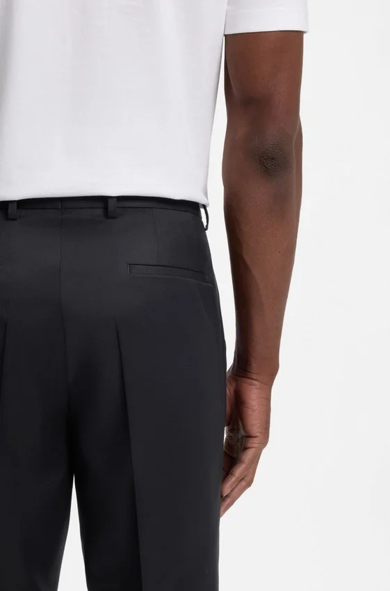 Regular-fit pants in virgin-wool serge Regular-fit pants in virgin-wool serge