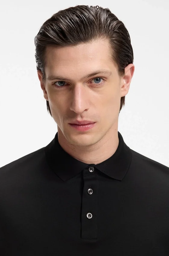 Regular-fit polo shirt in mercerized Italian cotton Regular-fit polo shirt in mercerized Italian cotton