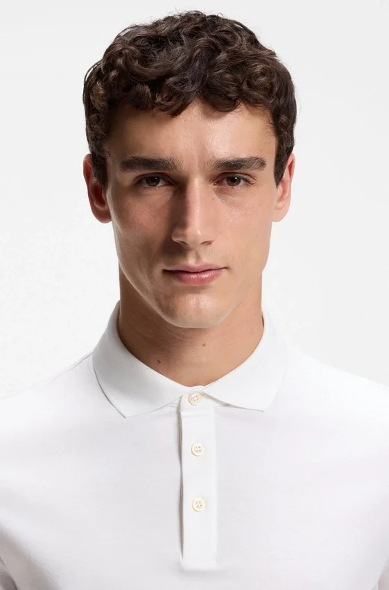Regular-fit polo shirt in mercerized Italian cotton Regular-fit polo shirt in mercerized Italian cotton