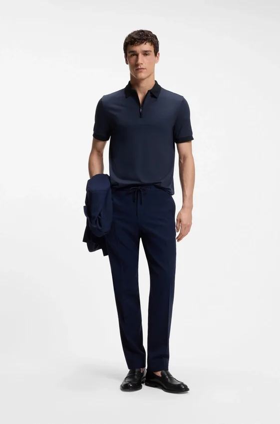 Regular-fit polo shirt in wool with zipper placket Regular-fit polo shirt in wool with zipper placket