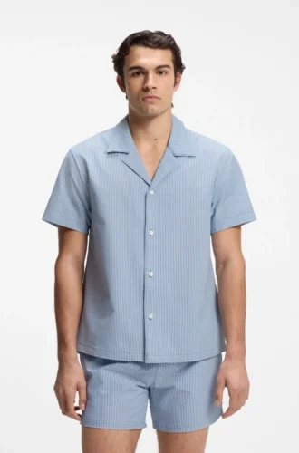 Regular-fit shirt in soft seersucker