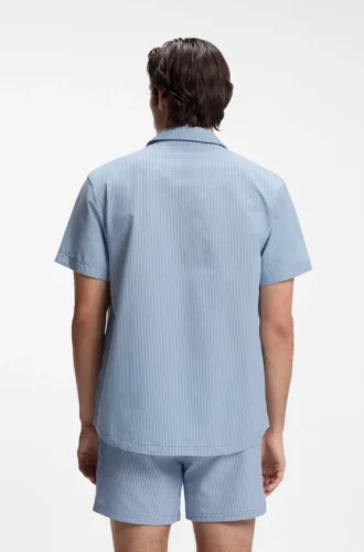 Regular-fit shirt in soft seersucker