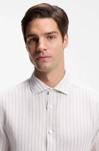 Regular-fit shirt in striped linen
