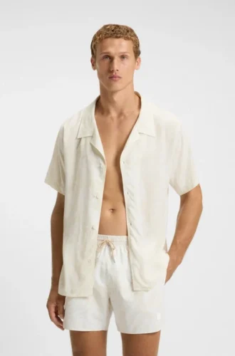 Regular-fit shirt with all-over print