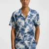 Regular-fit shirt with all-over print