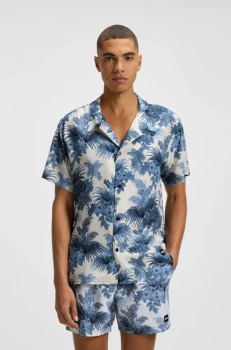 Regular-fit shirt with all-over print