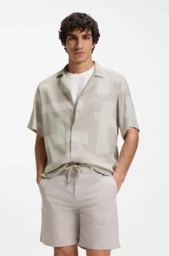 Regular-fit shirt with maxi print