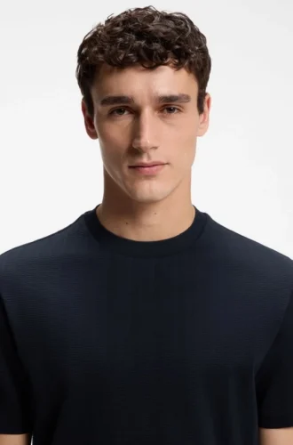 Regular-fit T-shirt in cotton with raised jacquard structure
