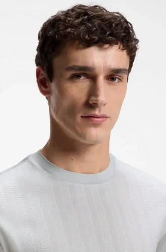 Regular-fit T-shirt in cotton with raised jacquard structure