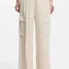 Regular-fit trousers with cargo pockets