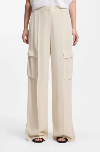 Regular-fit trousers with cargo pockets