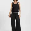 Regular-fit trousers with colour-blocking