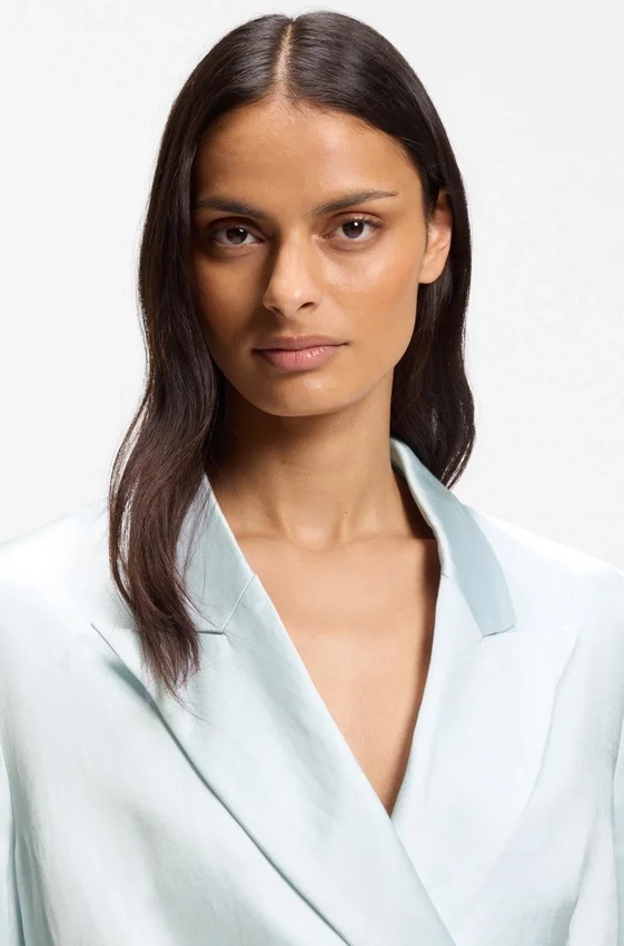 Relaxed-fit blazer in soft sateen Relaxed-fit blazer in soft sateen