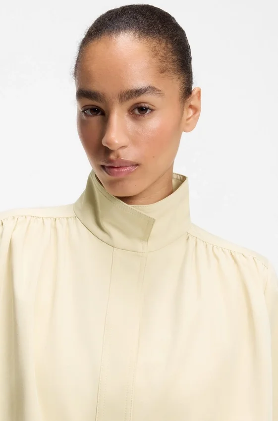 Relaxed-fit blazer with balloon hem Relaxed-fit blazer with balloon hem