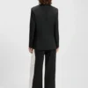 Relaxed-fit blazer with colour-blocked lapel Relaxed-fit blazer with colour-blocked lapel