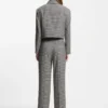 Relaxed-fit blazer with cropped length Relaxed-fit blazer with cropped length