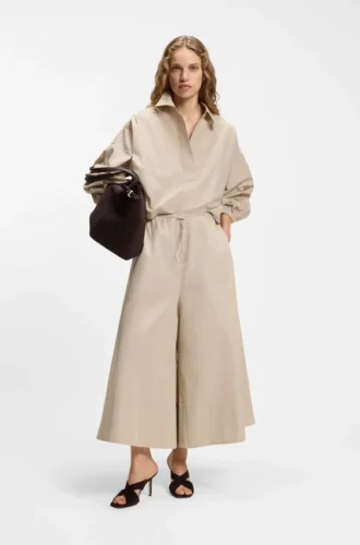 Relaxed-fit blouse in a cotton blend