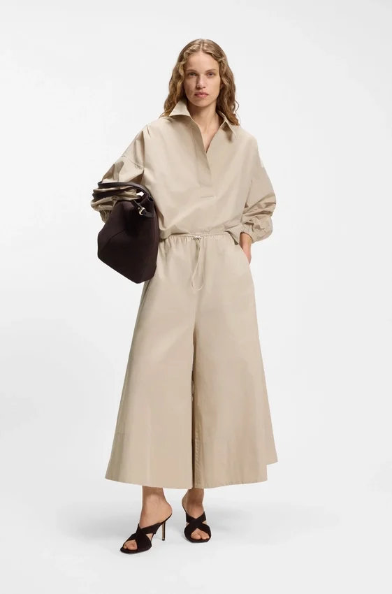 Relaxed-fit blouse in a cotton blend Relaxed-fit blouse in a cotton blend