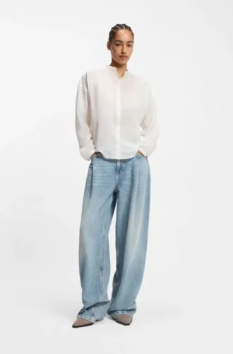 Relaxed-fit blouse in cotton muslin