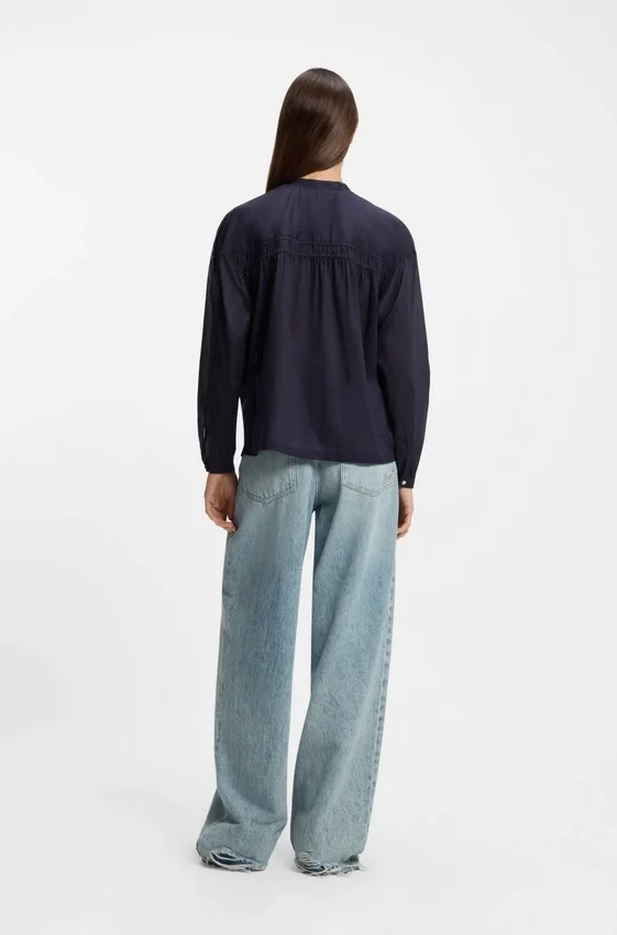 Relaxed-fit blouse in cotton muslin Relaxed-fit blouse in cotton muslin