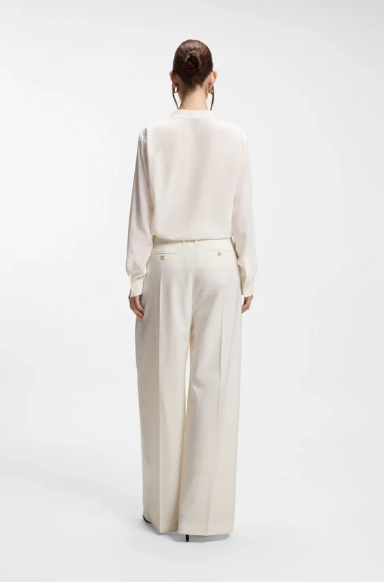Relaxed-fit blouse in sandwashed silk Relaxed-fit blouse in sandwashed silk