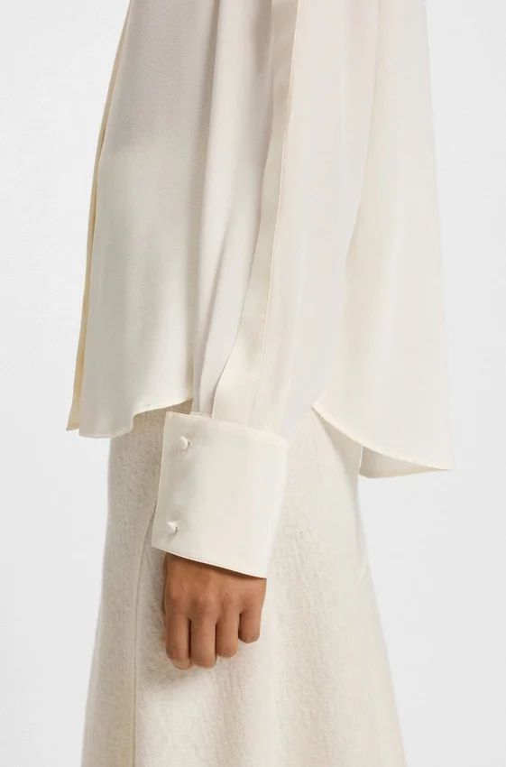 Relaxed-fit blouse in washed silk Relaxed-fit blouse in washed silk