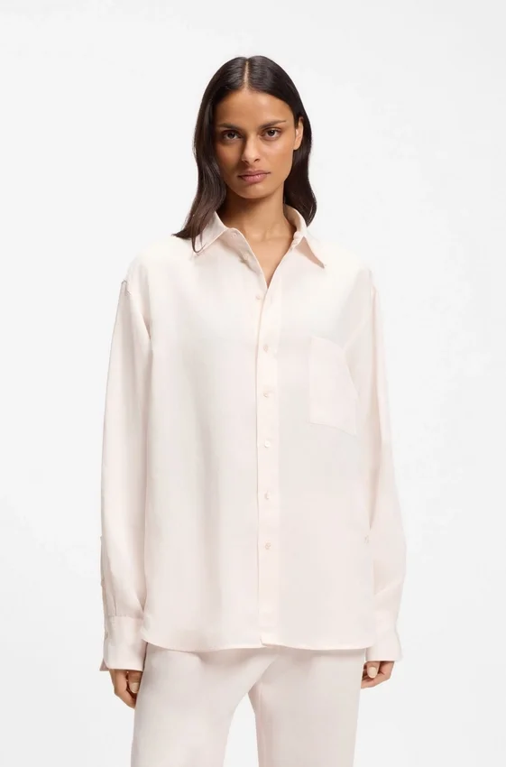 Relaxed-fit blouse with chest pocket Relaxed-fit blouse with chest pocket