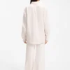Relaxed-fit blouse with chest pocket Relaxed-fit blouse with chest pocket