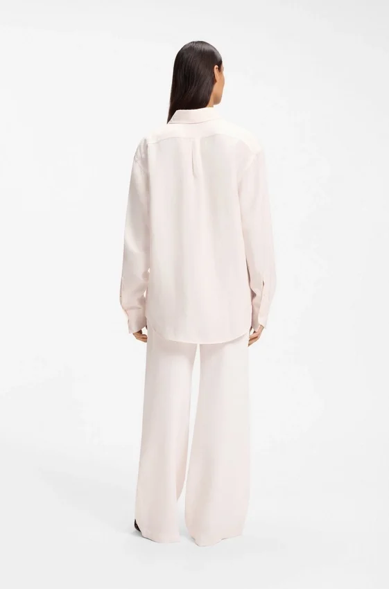 Relaxed-fit blouse with chest pocket Relaxed-fit blouse with chest pocket