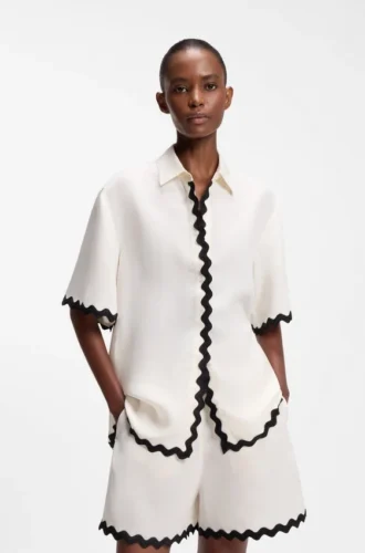Relaxed-fit blouse with contrast zigzag tape