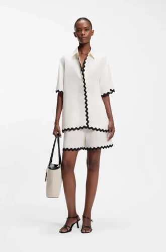 Relaxed-fit blouse with contrast zigzag tape