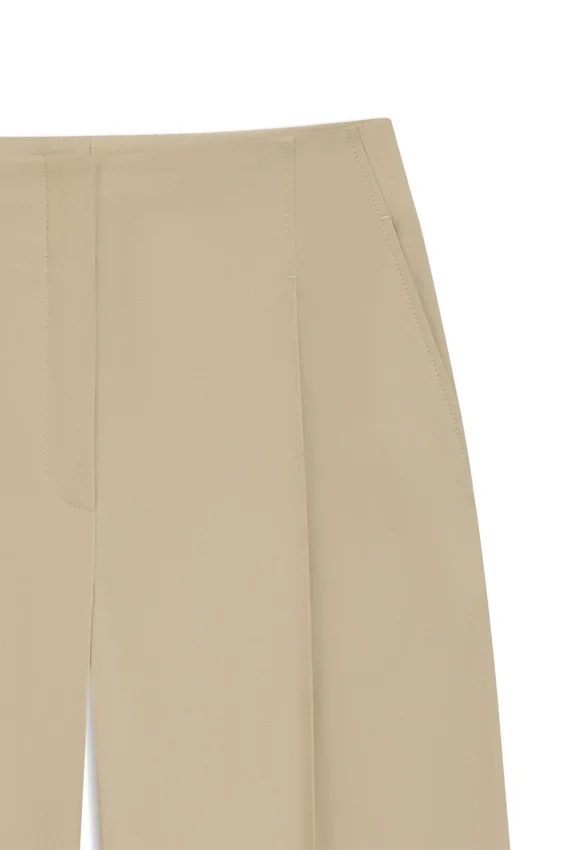 Relaxed-fit culottes in stretch cotton Relaxed-fit culottes in stretch cotton