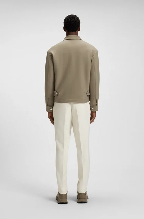 Relaxed-fit jacket in stretch fabric with wing collar Relaxed-fit jacket in stretch fabric with wing collar