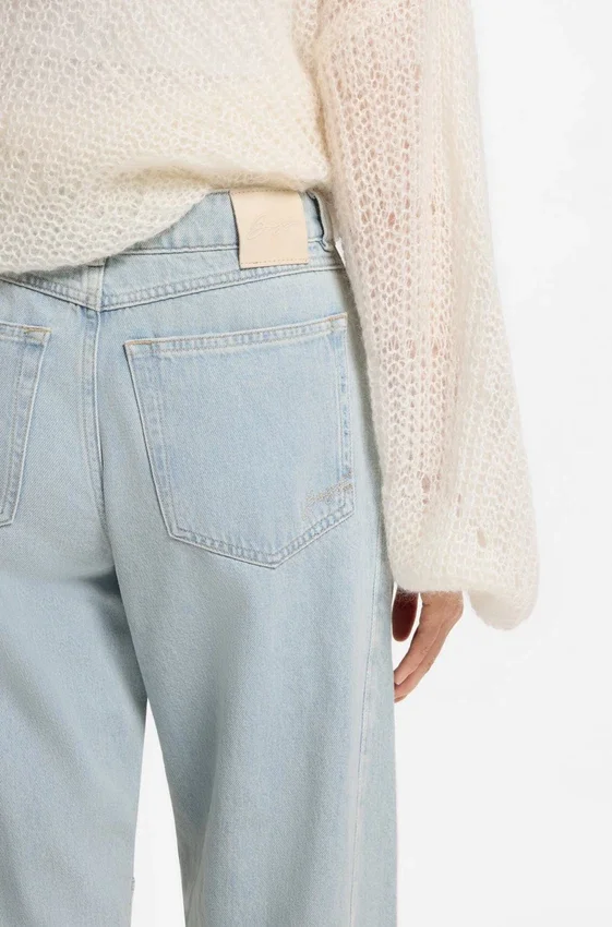 Relaxed-fit jeans with balloon leg Relaxed-fit jeans with balloon leg