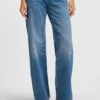 Relaxed-fit jeans with stepped hems Relaxed-fit jeans with stepped hems