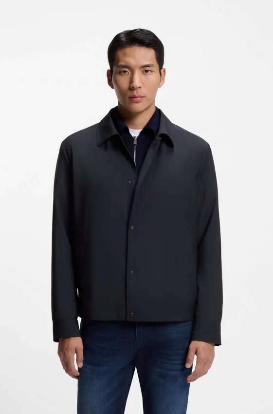 Relaxed-fit overshirt in a wool blend Relaxed-fit overshirt in a wool blend