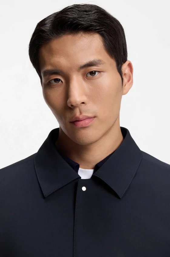 Relaxed-fit overshirt in a wool blend Relaxed-fit overshirt in a wool blend