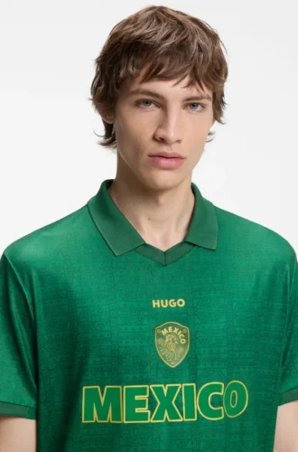 Relaxed-fit soccer T-shirt with nation detailing