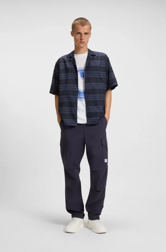 Relaxed-fit trousers in ripstop fabric Relaxed-fit trousers in ripstop fabric
