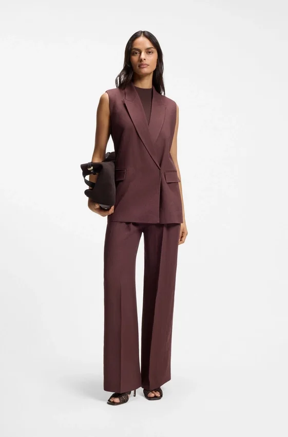 Ribbed top with mock neckline Ribbed top with mock neckline