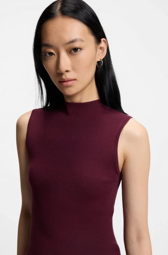 Ribbed top with mock neckline Ribbed top with mock neckline