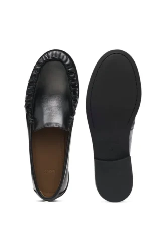 Ruched-detail moccasins in leather