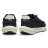 Running sneakers with leather trims