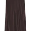 Satin skirt in a regular fit