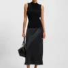 Satin skirt in a regular fit